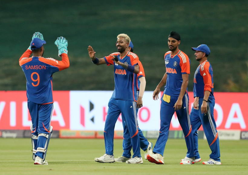 एशिया कप 2025 में भारत की शानदार जीत (तस्वीर क्रेडिट@USAgarwal1957)