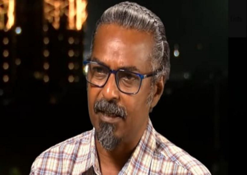 करूर भगदड़ पर भ्रामक टिप्पणी करने के आरोप में यूट्यूबर फेलिक्स गेराल्ड गिरफ्तार (तस्वीर क्रेडिट@deepak_pincha21)