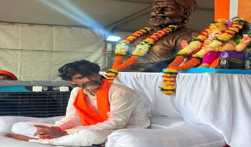 मराठा नेता मनोज जरांगे पाटिल (तस्वीर क्रेडिट@SankalpPadwal)