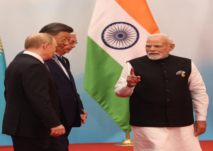 रूस ने पीएम मोदी,पुतिन और जिनपिंग की मुलाकात का खास वीडियो शेयर किया (तस्वीर क्रेडिट@mayankcdp)