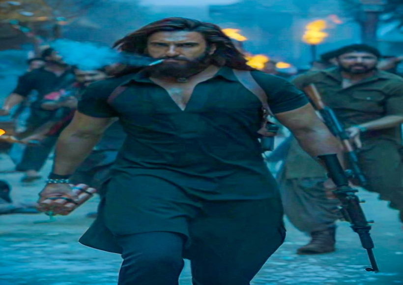 फिल्म 'धुरंधर' से रणवीर सिंह का लुक (तस्वीर क्रेडिट@srabantic)