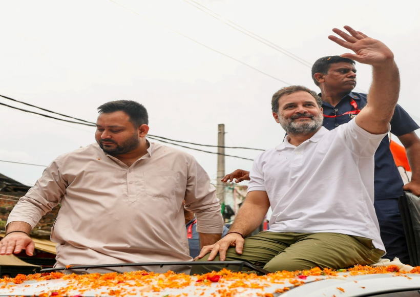 कांग्रेस सांसद राहुल गांधी और महागठबंधन के सीएम पद के उम्मीदवार तेजस्वी यादव (तस्वीर क्रेडिट@Deepakkhatri812)