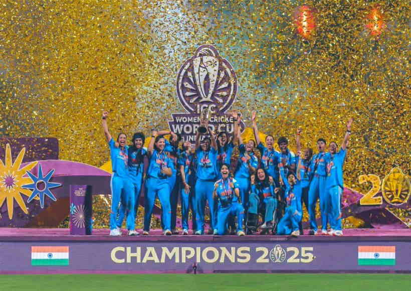 भारतीय महिला क्रिकेट टीम ने विश्व कप 2025 जीत रचा इतिहास (तस्वीर क्रेडिट@Navrang)