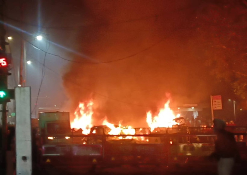 दिल्ली ब्लास्ट (तस्वीर क्रेडिट@FanPageNeta)