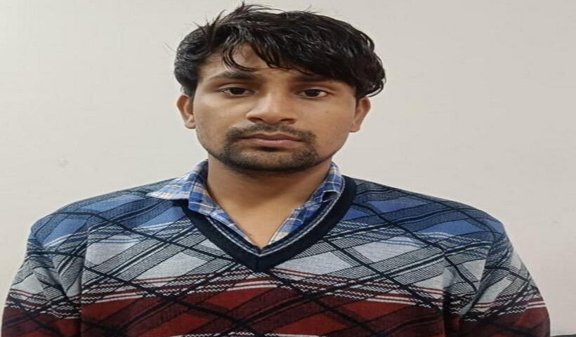 लाल किला कार बम धमाका का सातवां आरोपी सोयब अहमद गिरफ्तार (तस्वीर क्रेडिट@Mukundshahi73)