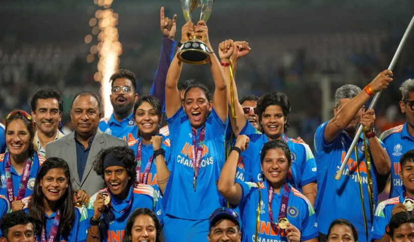 विश्व कप 2025 की विजेता भारतीय महिला क्रिकेट टीम