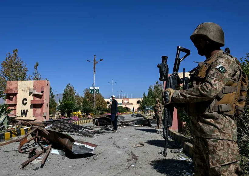 पाकिस्तान-अफगानिस्तान सीमा पर फिर भड़की हिंसा (तस्वीर क्रेडिट@HortabinMedia)