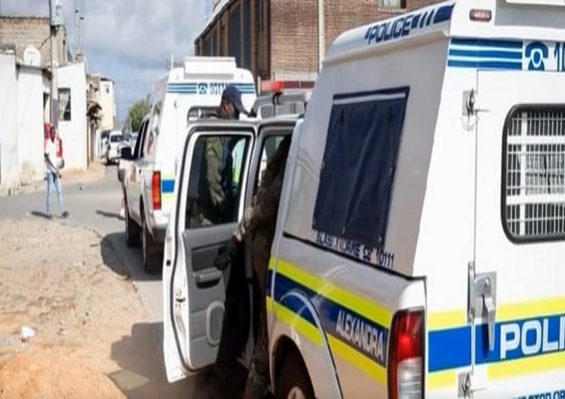 दक्षिण अफ्रीका में फिर गूँजे गोलियों के धमाके (तस्वीर क्रेडिट@airnews_mumbai)