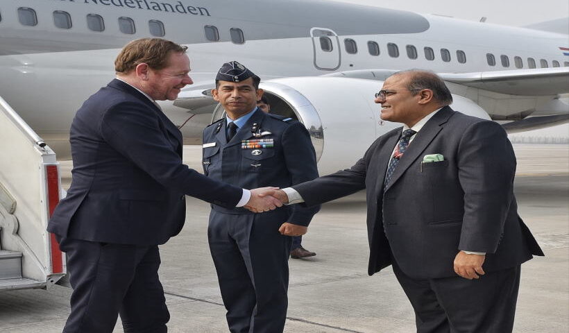 नीदरलैंड के विदेशमंत्री डेविड वैन वील दिल्ली पहुँचे (तस्वीर क्रेडिट@MEAIndia)