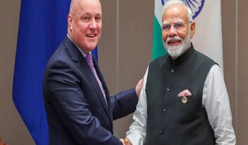 भारत के प्रधानमंत्री नरेंद्र मोदी और न्यूजीलैंड के प्रधानमंत्री क्रिस्टोफर लस्कन (तस्वीर क्रेडिट@bulbulroymishra)