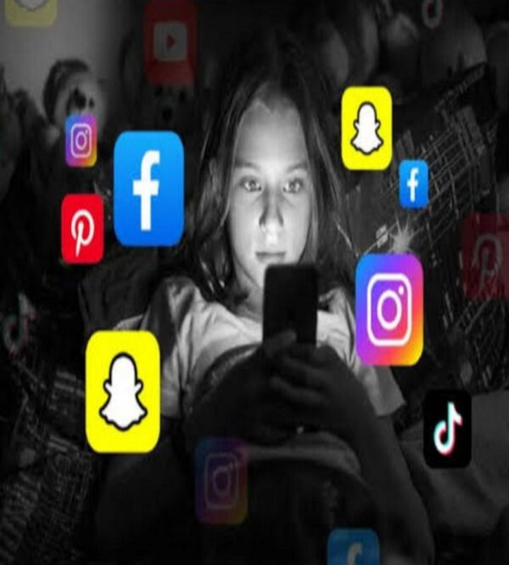 सोशल मीडिया