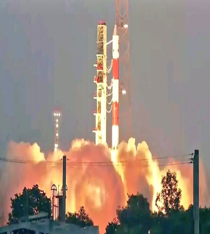 इसरो का पीएसएलवी-सी62 मिशन (तस्वीर क्रेडिट@SunilPtp)