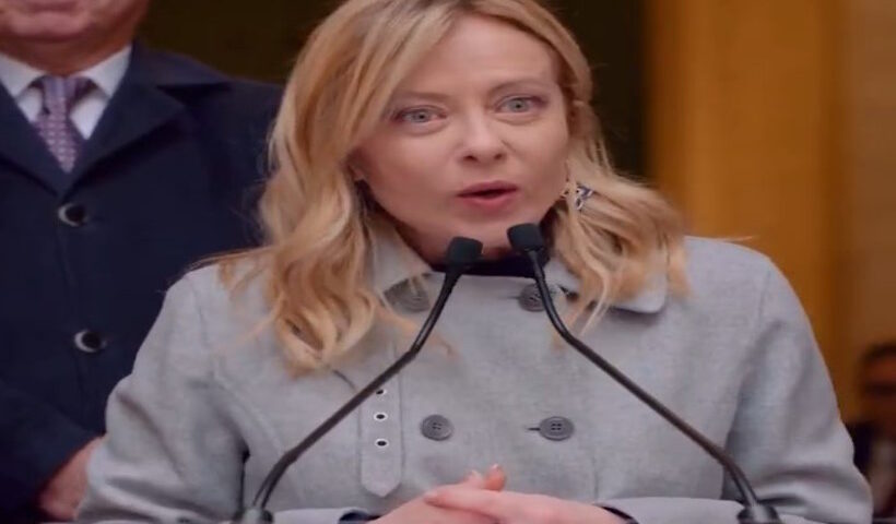 इटली की प्रधानमंत्री जियोर्जिया मेलोनी (तस्वीर क्रेडिट@PopBase)