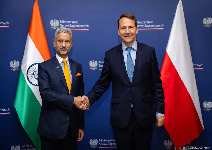 पोलैंड के उप-प्रधानमंत्री और विदेश मंत्री रादोस्लाव सिकोर्स्की और भारत के विदेश मंत्री डॉ. एस. जयशंकर (तस्वीर क्रेडिट@DrSJaishankar)