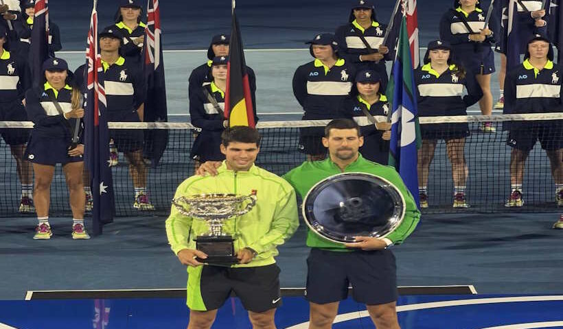 कार्लोस अल्काराज ने रचा इतिहास, जोकोविच को हराकर जीता पहला खिताब (तस्वीर क्रेडिट@TheAnupYadav)