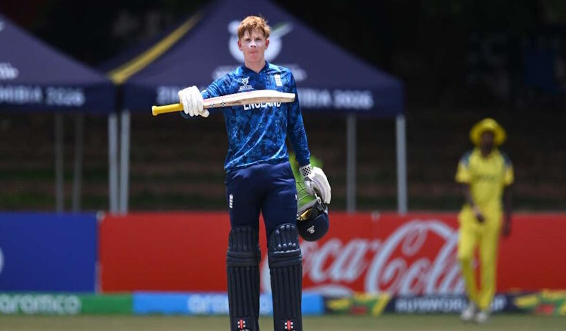 थॉमस रेव की शतकीय पारी से इंग्लैंड अंडर-19 विश्व कप के फाइनल में (तस्वीर क्रेडिट@TheYorkerBall)