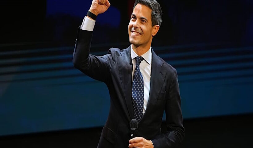 नीदरलैंड में रॉब जेटन ने ली प्रधानमंत्री पद की शपथ (तस्वीर क्रेडिट@bulbulroymishra)