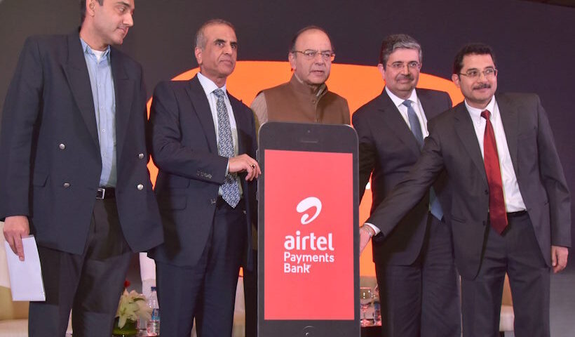 एयरटेल पेमेंट्स बैंक (तस्वीर क्रेडिट@FinMinIndia)