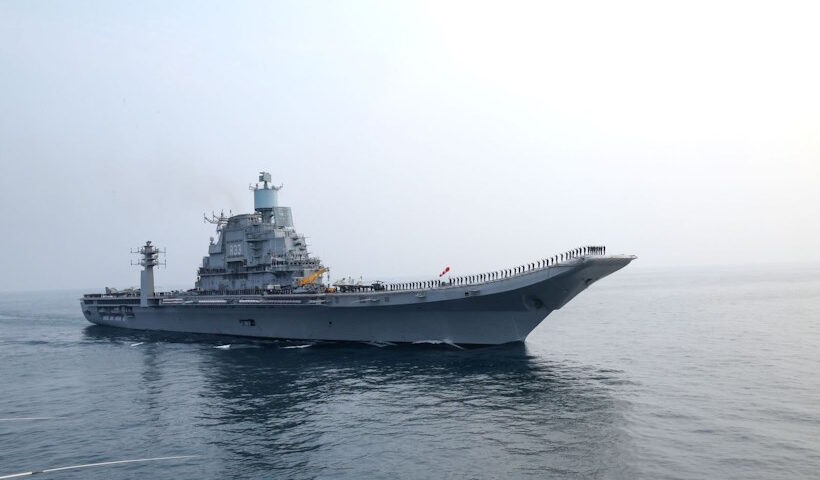 मध्य-पूर्व संकट के बीच भारतीय नौसेना अलर्ट (तस्वीर क्रेडिट@narendramodi)