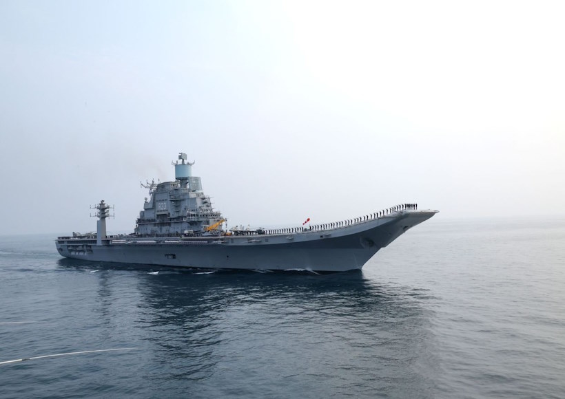 मध्य-पूर्व संकट के बीच भारतीय नौसेना अलर्ट (तस्वीर क्रेडिट@narendramodi)