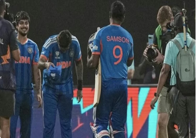 संजू सैमसन की 97 रनों की तूफानी पारी से भारत सेमीफाइनल में (तस्वीर क्रेडिट@Malkeet009)