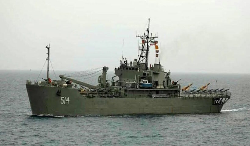 तकनीकी खराबी के बाद कोच्चि बंदरगाह पर पहुंचा ईरानी युद्धपोत ‘आईआरआईएस लवन’ (तस्वीर क्रेडिट@ocjain4)