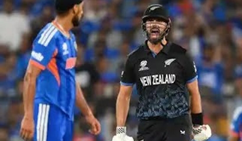 अर्शदीप सिंह और डेरिल मिशेल (तस्वीर क्रेडिट@TheMrPandey)