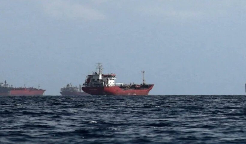 होर्मुज जलडमरूमध्य पर बढ़ा वैश्विक तनाव (तस्वीर क्रेडिट@TheLallantop)