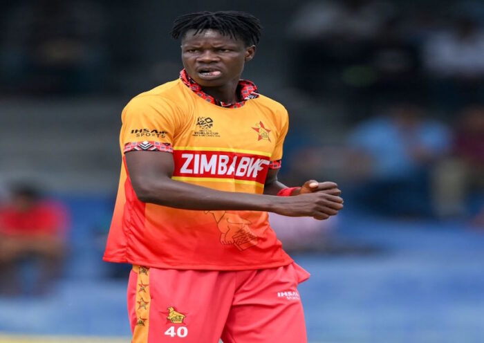 जिम्बाब्वे के तेज गेंदबाज ब्लेसिंग मुजरबानी (तस्वीर क्रेडिट@np_nationpress)