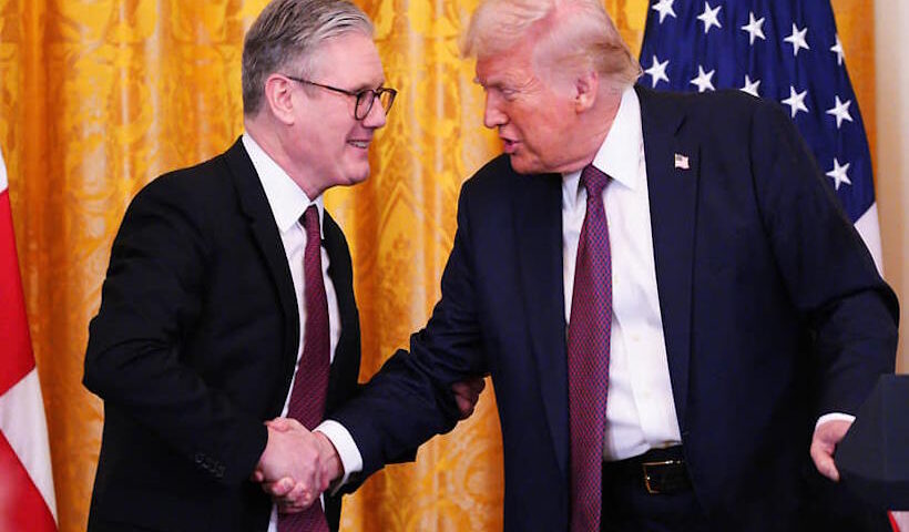 ब्रिटेन के प्रधानमंत्री कीर स्टार्मर और अमेरिका के राष्ट्रपति डोनाल्ड ट्रंप (तस्वीर क्रेडिट@vick55top)