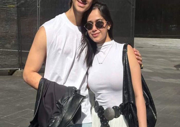 जन्नत जुबैर रहमानी और उनके छोटे भाई अयान रहमानी (तस्वीर क्रेडिट@JaikyYadav16)