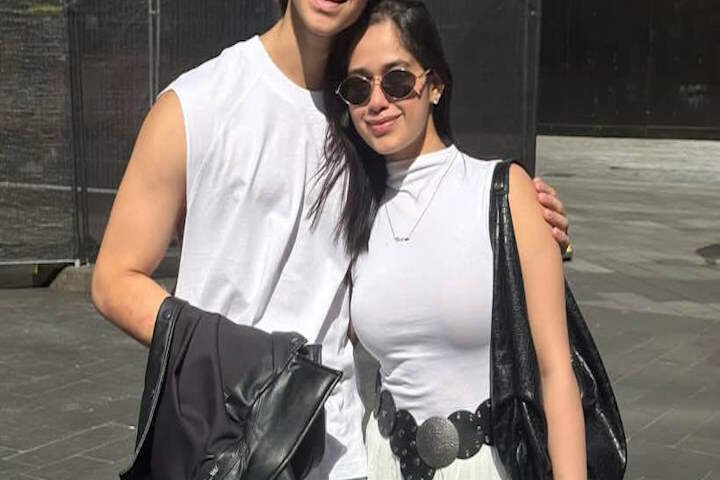 जन्नत जुबैर रहमानी और उनके छोटे भाई अयान रहमानी (तस्वीर क्रेडिट@JaikyYadav16)