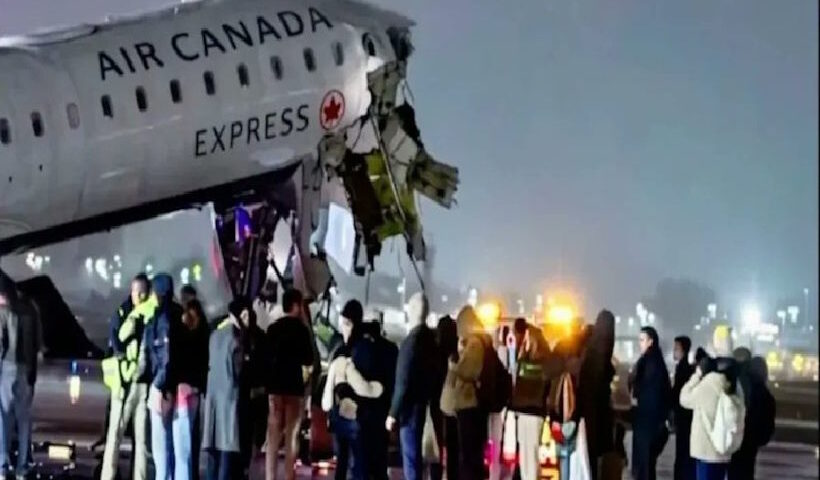 न्यूयॉर्क के लागार्डिया एयरपोर्ट पर बड़ा हादसा (तस्वीर क्रेडिट@kamalrajsingh_)