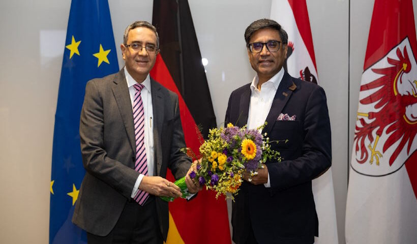 भारत-जर्मनी रणनीतिक साझेदारी को नई गति देने बर्लिन पहुँचे विदेश सचिव विक्रम मिस्री (तस्वीर क्रेडिट@Indsamachar)