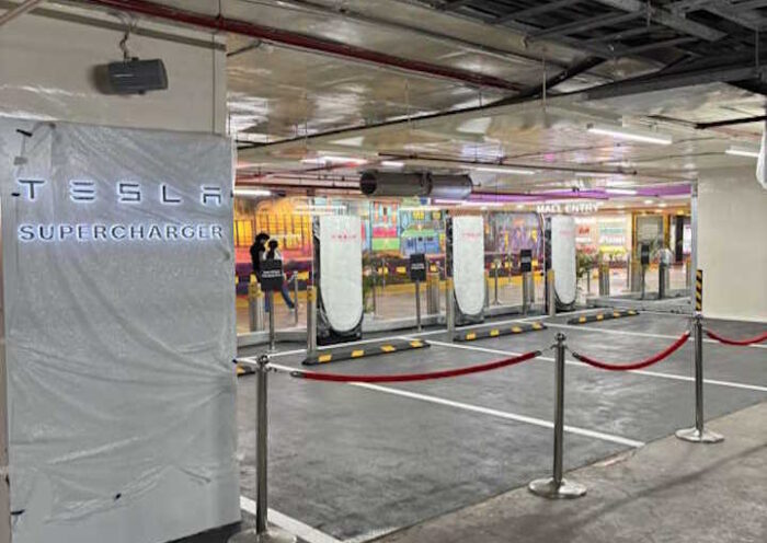 नवी मुंबई में टेस्ला का पहला इन-मॉल चार्जिंग स्टेशन शुरू (तस्वीर क्रेडिट@dtrancemaniac)