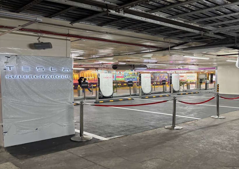 नवी मुंबई में टेस्ला का पहला इन-मॉल चार्जिंग स्टेशन शुरू (तस्वीर क्रेडिट@dtrancemaniac)
