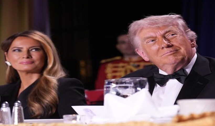 अमेरिकी राष्ट्रपति डोनाल्ड ट्रंप (तस्वीर क्रेडिट@EntertainMeHub)