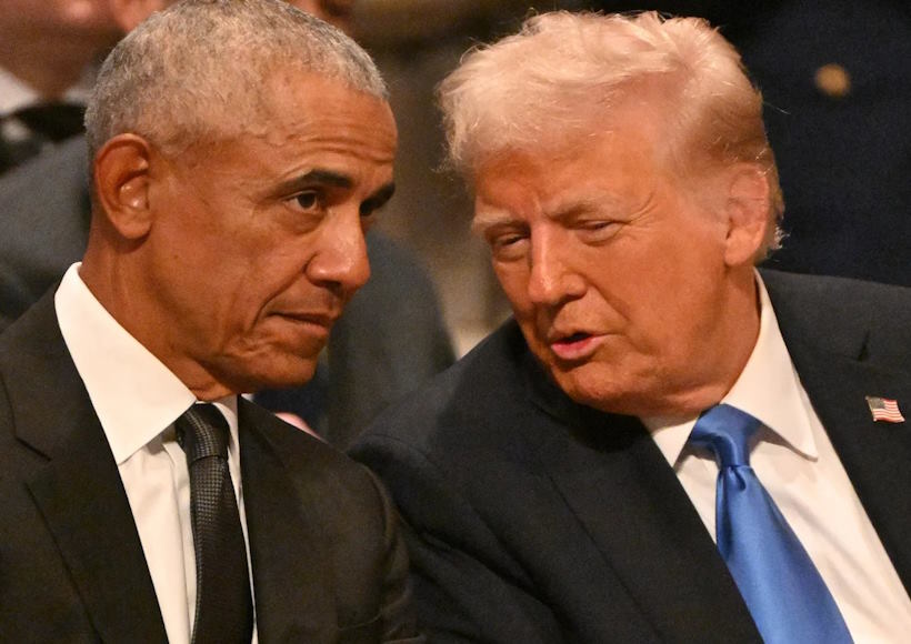 अमेरिका के पूर्व राष्ट्रपति बराक ओबामा और अमेरिका के राष्ट्रपति डोनाल्ड ट्रंप (तस्वीर क्रेडिट@maddenifico)