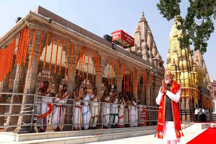 प्रधानमंत्री नरेंद्र मोदी (तस्वीर क्रेडिट@ErSureshSah1)