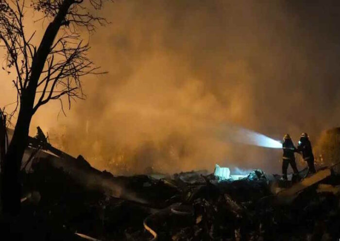 हुनान में पटाखा फैक्ट्री में भीषण विस्फोट में 21 लोगों की मौत (तस्वीर क्रेडिट@radiomursal)