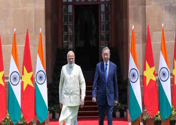 प्रधानमंत्री नरेंद्र मोदी और वियतनाम के राष्ट्रपति तो लाम (तस्वीर क्रेडिट@VijetaMalikBJP)
