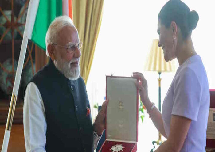 स्वीडन के सर्वोच्च सम्मानों में शामिल ‘रॉयल ऑर्डर ऑफ द पोलर स्टार’ से सम्मानित हुए प्रधानमंत्री नरेंद्र मोदी (तस्वीर क्रेडिट@arjunrammeghwal)
