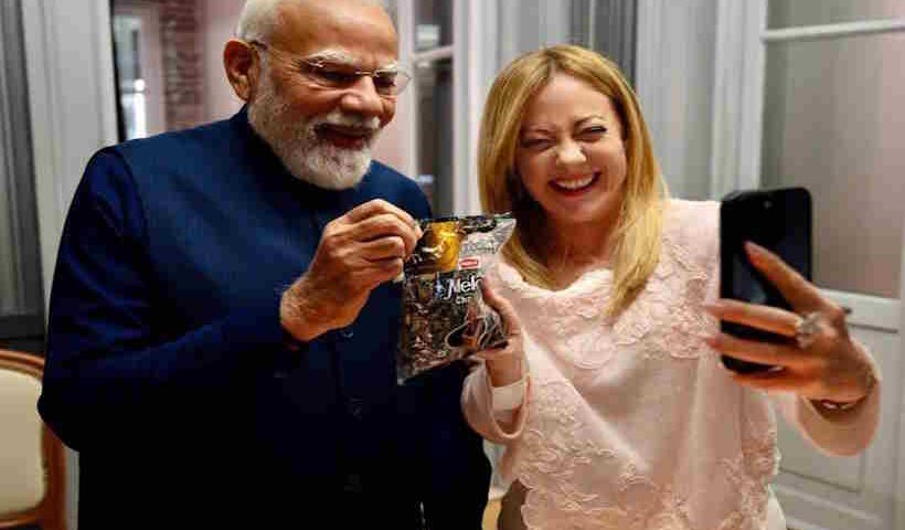 पीएम मोदी और जॉर्जिया मेलोनी का वीडियो हुआ वायरल (तस्वीर क्रेडिट@satya_murthy)