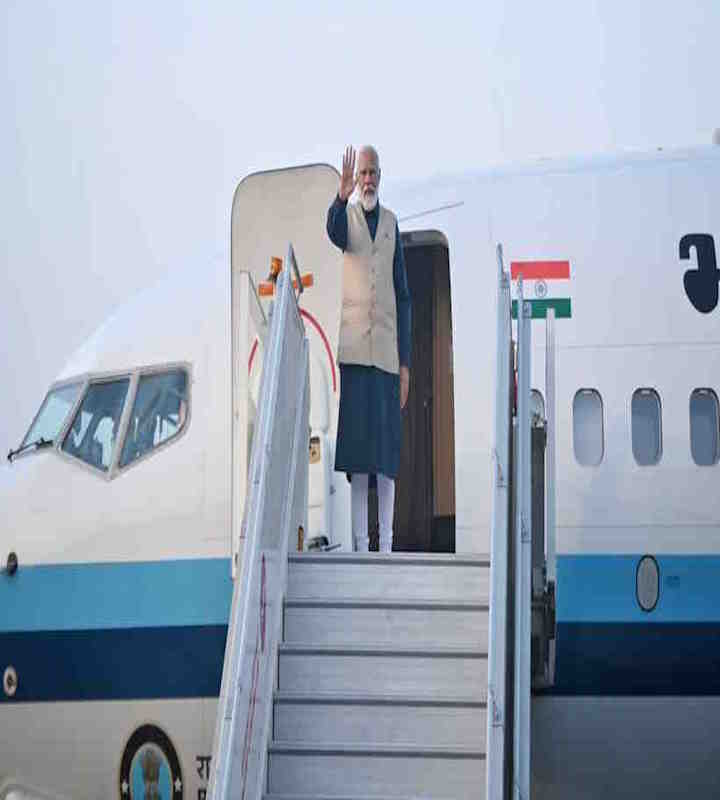प्रधानमंत्री नरेंद्र मोदी (तस्वीर क्रेडिट@DeshGujarat)