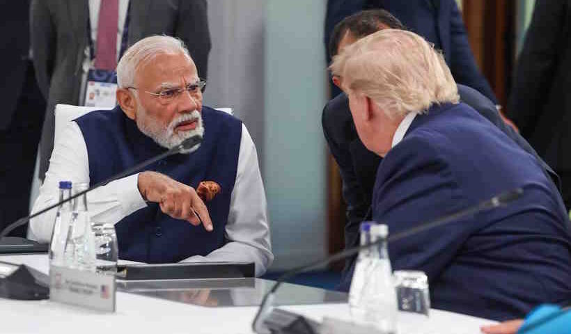प्रधानमंत्री नरेंद्र मोदी और अमेरिकी राष्ट्रपति डोनाल्ड ट्रंप (तस्वीर क्रेडिट@MadhurYadav214)