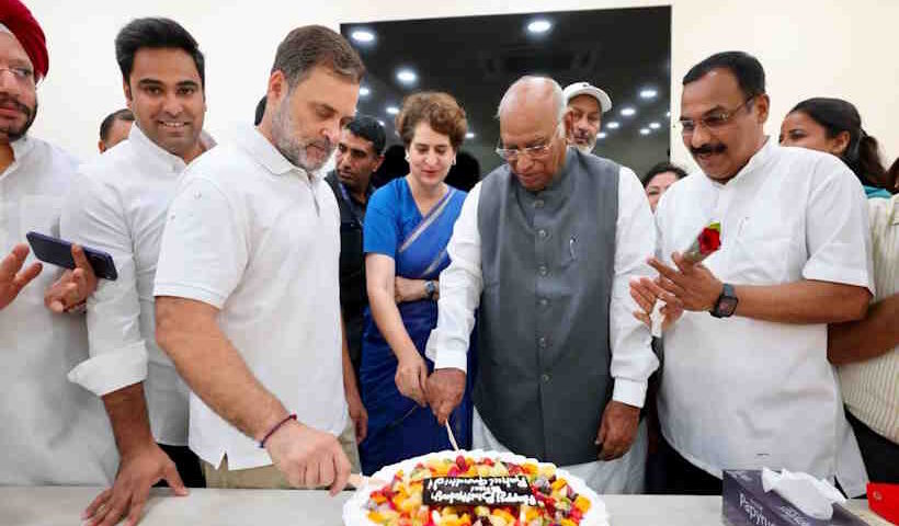 राहुल गांधी के जन्मदिन पर राजनीतिक गलियारों में शुभकामनाओं की बौछार (तस्वीर क्रेडिट@DrVijaiShanker2)