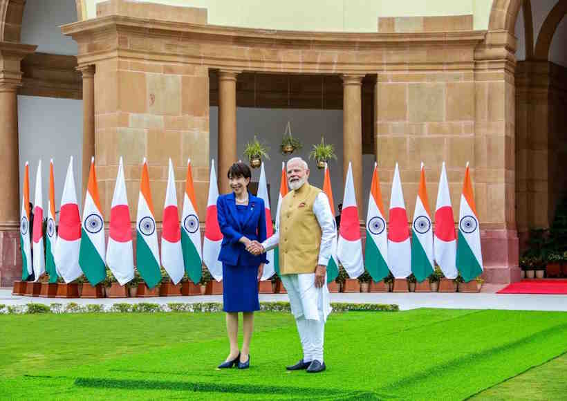 प्रधानमंत्री नरेंद्र मोदी और जापान की प्रधानमंत्री साने ताकाइची (तस्वीर क्रेडिट@rashtra_press)