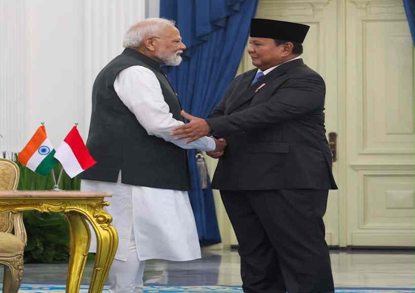 प्रधानमंत्री नरेंद्र मोदी और राष्ट्रपति प्राबोवो सुबियांतो (तस्वीर क्रेडिट@rashtra_press)