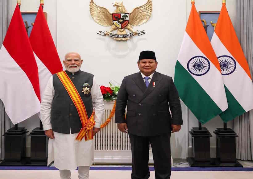 प्रधानमंत्री नरेंद्र मोदी और राष्ट्रपति प्रबोवो सुबियांतो (तस्वीर क्रेडिट@prasannabjym)