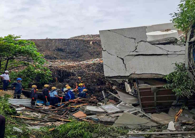 पुणे में निर्माणाधीन इमारत ढहने के बाद राहत अभियान तेज (तस्वीर क्रेडिट@rashtra_press)